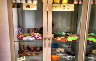 Produkte zum Verkauf im Yoga und Ayurveda Zentrum Hofheim